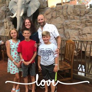 Meet your Posher, Julie